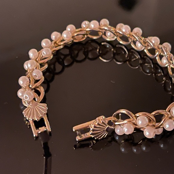 Vintage Richelieu Bracelet - Picture 3 of 3